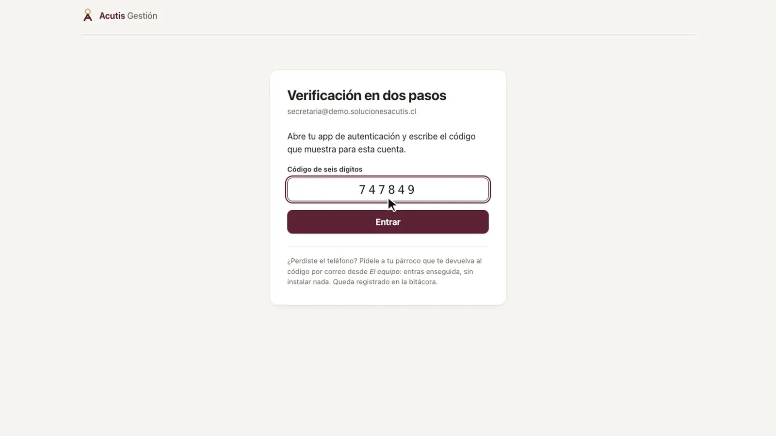 Verificación en dos pasos con el código de la app escrito y el botón «Entrar» activo