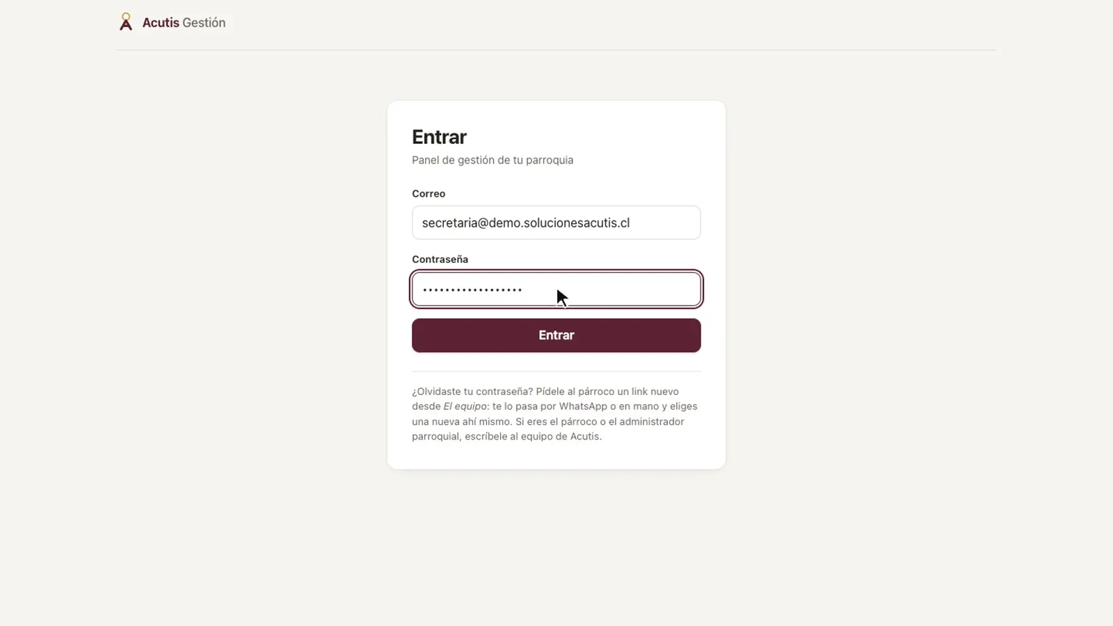 Pantalla «Entrar» con el correo y la contraseña ya escritos